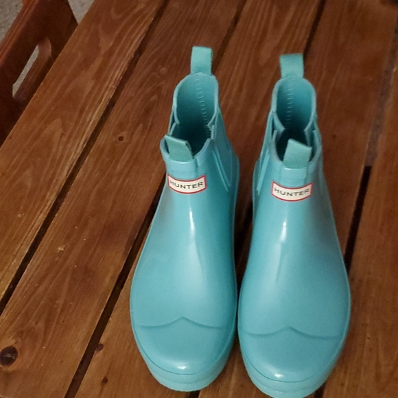 NWoT HUNTER Tiffany Blue Chelsea Boot - Picture 2 of 3